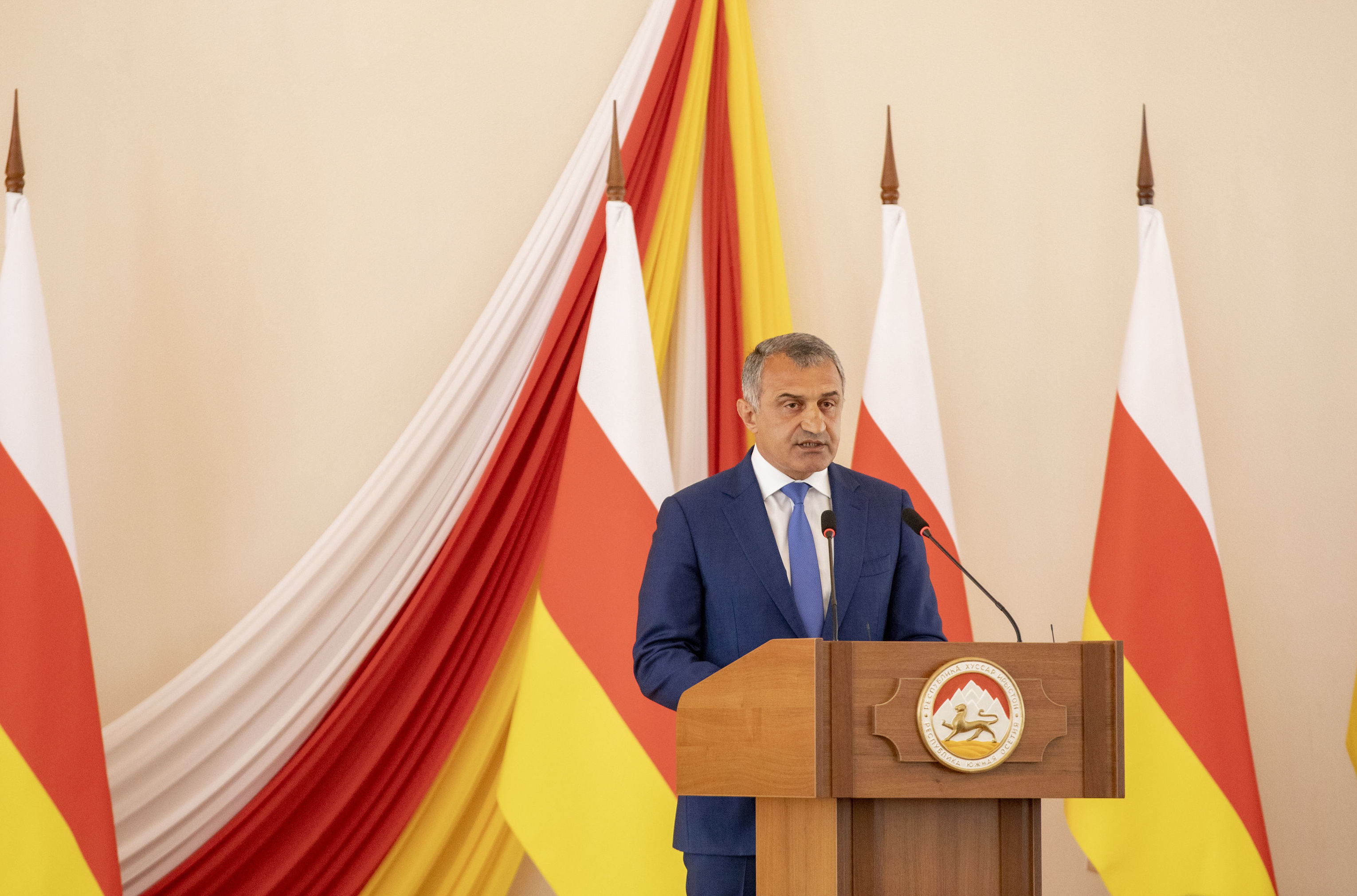 Послание президента Южной Осетии Анатолия Бибилова к народу и парламенту Послание президента Южной Осетии Анатолия Бибилова к народу и парламенту