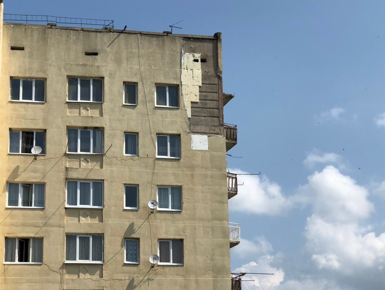 Многоквартирный дом на улице Маяковского в Цхинвале Многоквартирный дом на улице Маяковского в Цхинвале