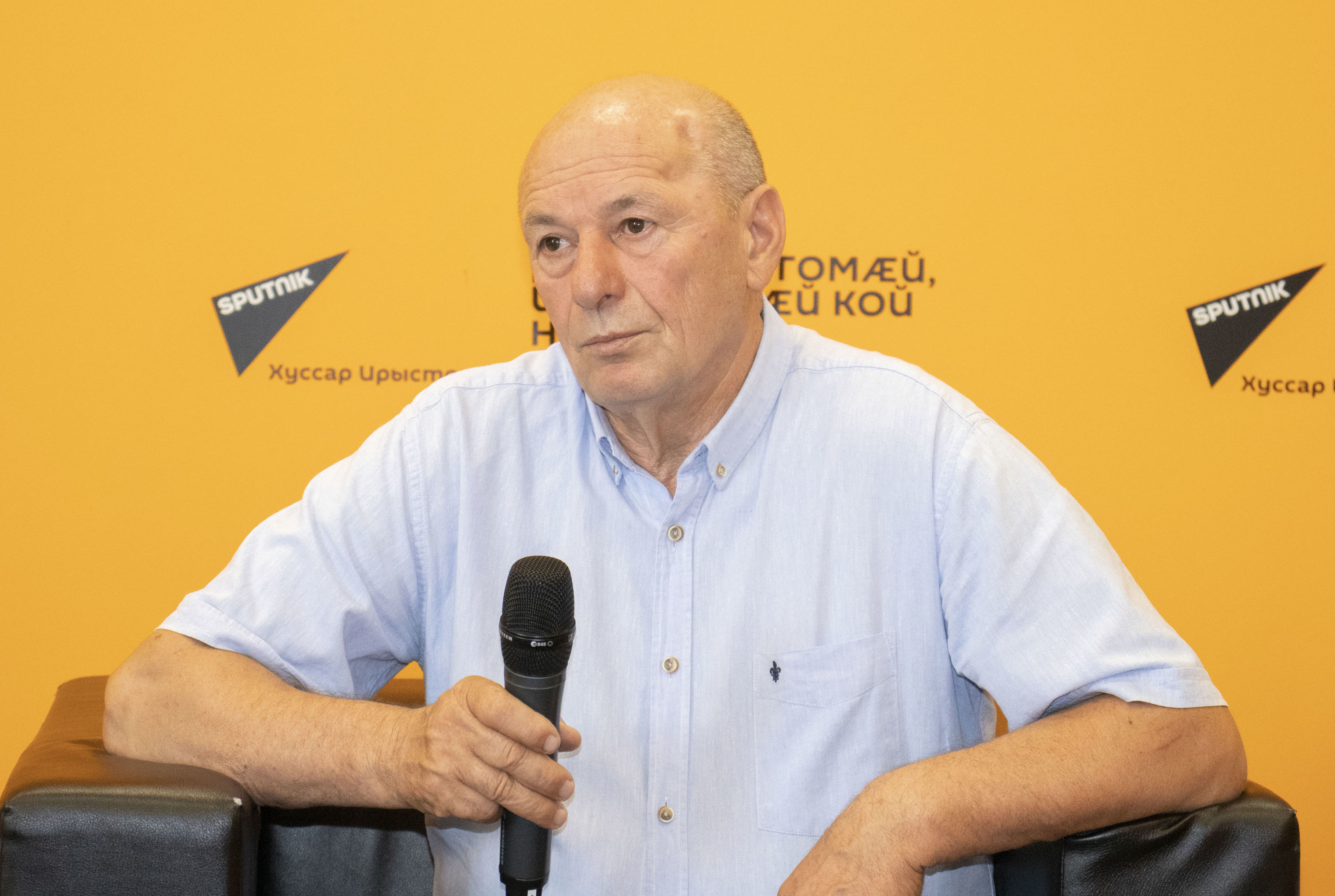 Хасан Гиголаев Хасан Гиголаев