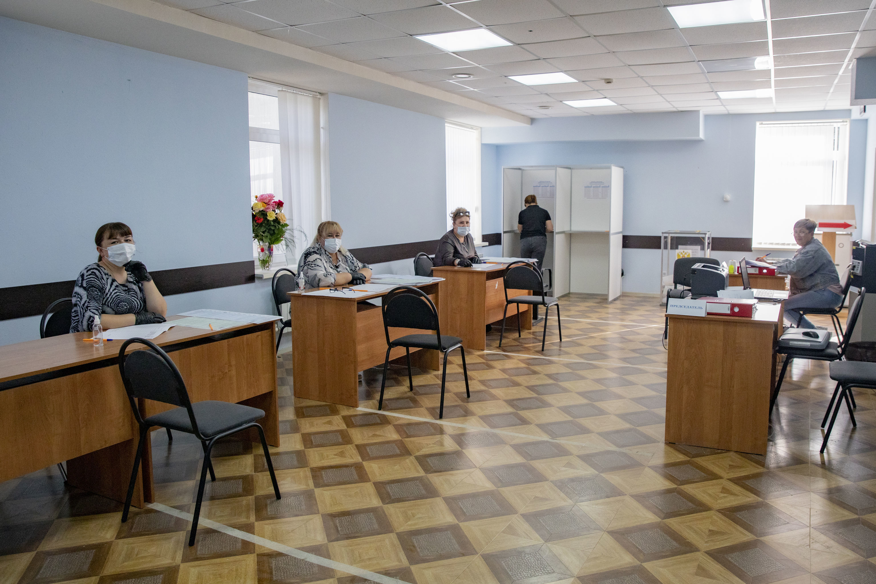 Голосование по выборам в Госдуму РФ в Южной Осетии Голосование по выборам в Госдуму РФ в Южной Осетии