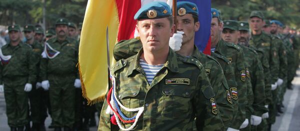 Репетиция военного парада, посвященного Дню независимости Южной Осетии Репетиция военного парада, посвященного Дню независимости Южной Осетии - Sputnik Южная Осетия