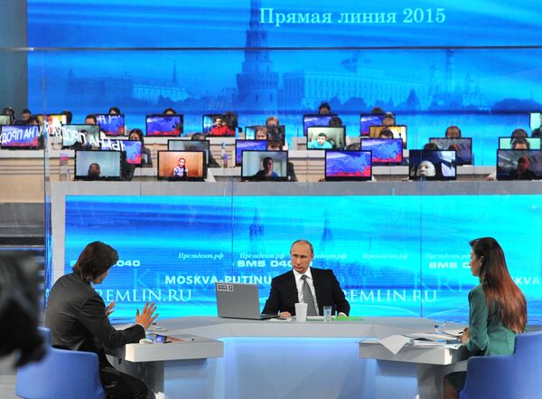 Прямая линия с президентом России Владимиром Путиным - Sputnik Южная Осетия