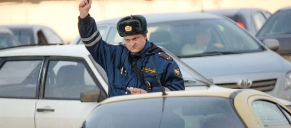 Сотрудник ДПС Сотрудник ДПС - Sputnik Южная Осетия