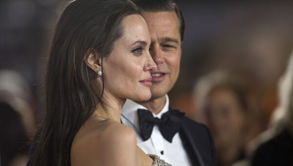 Анджелина Джоли и Брэд Питт на премьере фильма У моря - Sputnik Южная Осетия