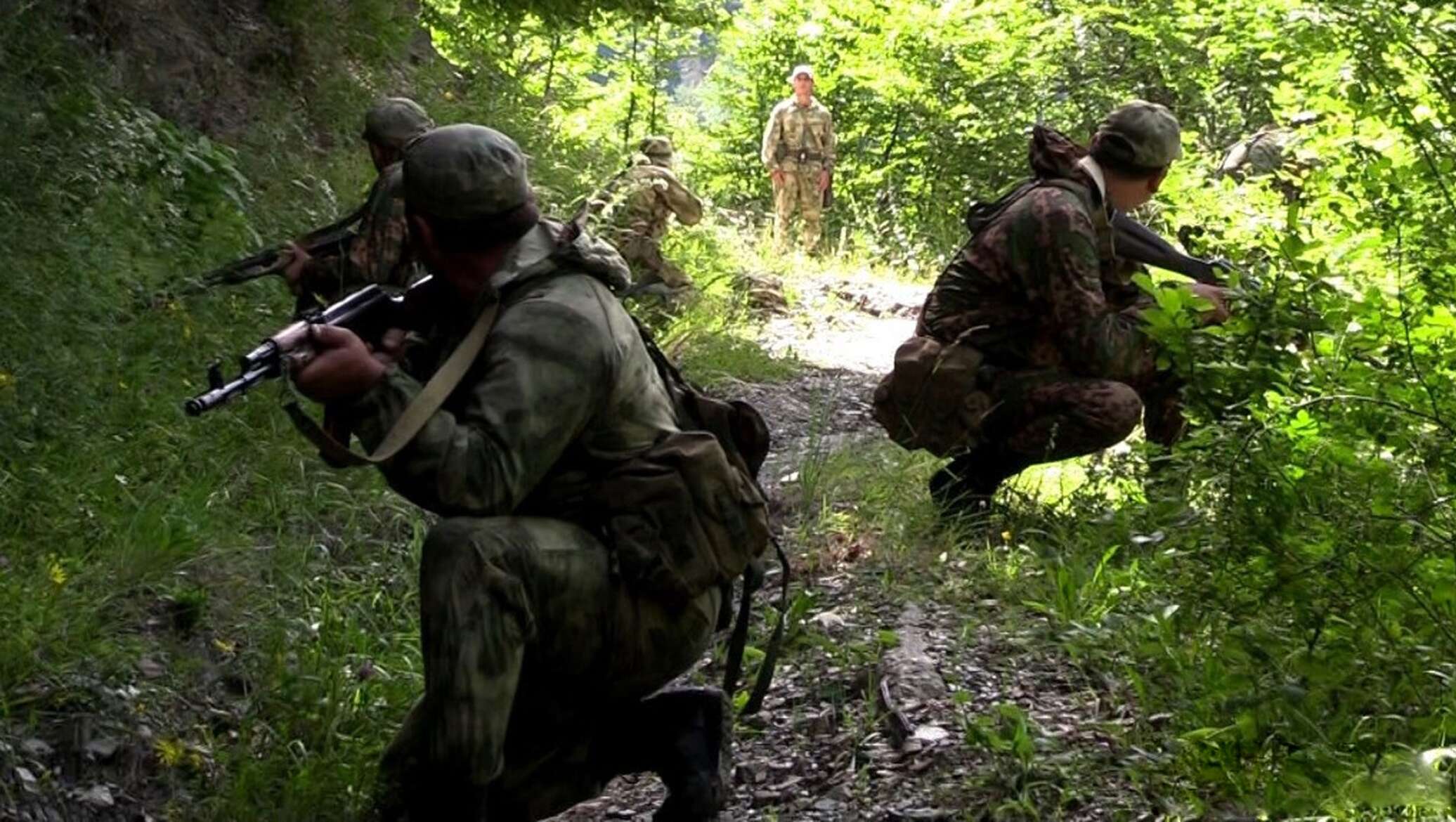 Разведчики батальона. Спецназ Южной Осетии Цхинвал. МО РЮО спецназ. Разведка в горах. Диверсионно-разведывательная группа.