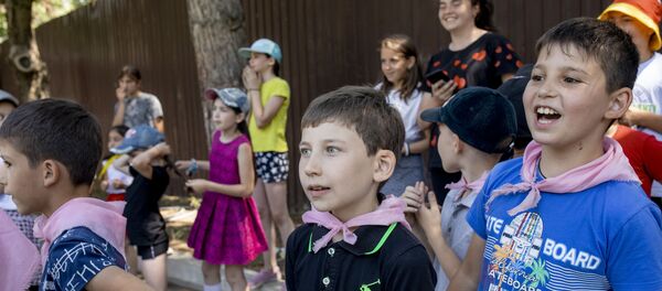 Детский лагерь на базе школы-интерната Детский лагерь на базе школы-интерната - Sputnik Южная Осетия