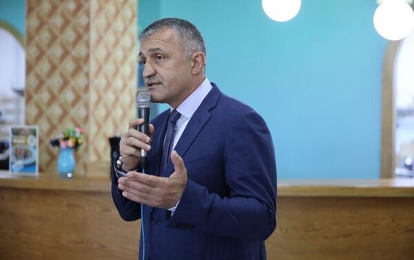 Президент на празднике для детей с ограниченными возможностями - Sputnik Южная Осетия
