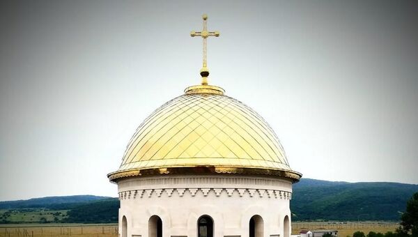 Петропавловский храм в Эльхотово - Sputnik Южная Осетия
