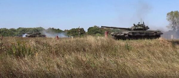 Боевые стрельбы танкистов ЮВО в Южной Осетии  - Sputnik Южная Осетия