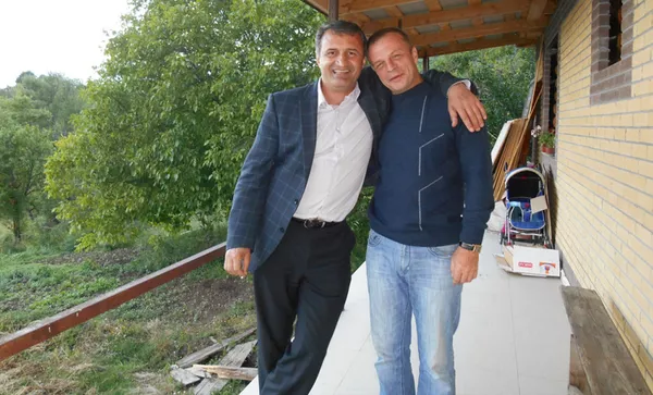 В рукопашной ему не было равных. Каким помнят Бибилова его сокурсники по училищу ВДВ В рукопашной ему не было равных. Каким помнят Бибилова его сокурсники по училищу ВДВ - Sputnik Южная Осетия