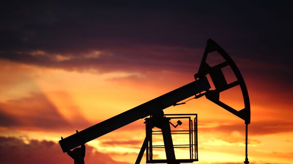 Добыча нефти, архивное фото - Sputnik Южная Осетия