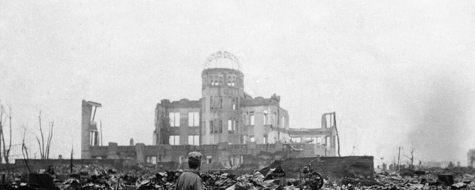 Разрушенный кинотеатр в Хиросиме, 8 сентября 1945 год  - Sputnik Южная Осетия, 1920, 15.08.2022