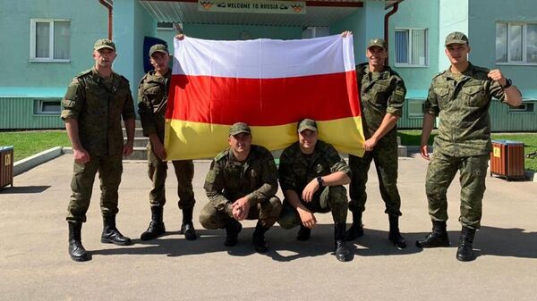 Военные из Южной Осетии приехали в Подмосковье на Танковый биатлон Военные из Южной Осетии приехали в Подмосковье на Танковый биатлон - Sputnik Южная Осетия