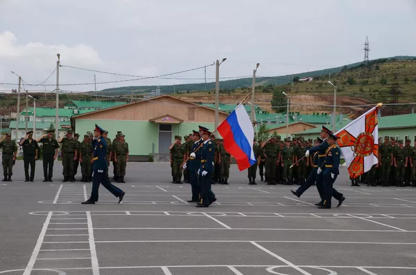 Российские военные в Южной Осетии почтили память погибших в августе 2008 года Российские военные в Южной Осетии почтили память погибших в августе 2008 года - Sputnik Южная Осетия