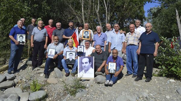 Группа Гри Кочиева почтила память своего командира   - Sputnik Южная Осетия
