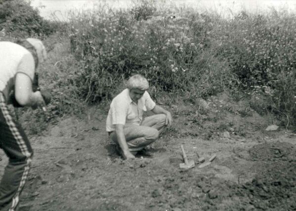Монастырский могильник, 1986 г. Раскопки сармато-аланского могильника II в. до н.э.- III в. н.э. - Sputnik Южная Осетия