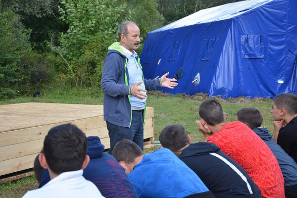 Незабываемые эмоции: первый поток этнолагеря в Южной Осетии завершил работу Незабываемые эмоции: первый поток этнолагеря в Южной Осетии завершил работу - Sputnik Южная Осетия