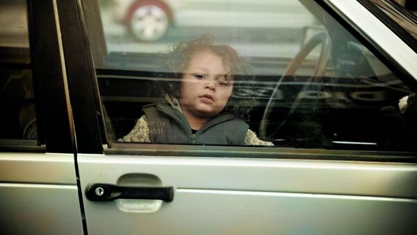 Ребенок в машине - Sputnik Южная Осетия