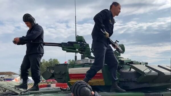 Нырма дыккӕгтӕ: Хуссар Иры танкисттӕ хайад исынц АрМИ-2020-ы Нырма дыккӕгтӕ: Хуссар Иры танкисттӕ хайад исынц АрМИ-2020-ы - Sputnik Хуссар Ирыстон