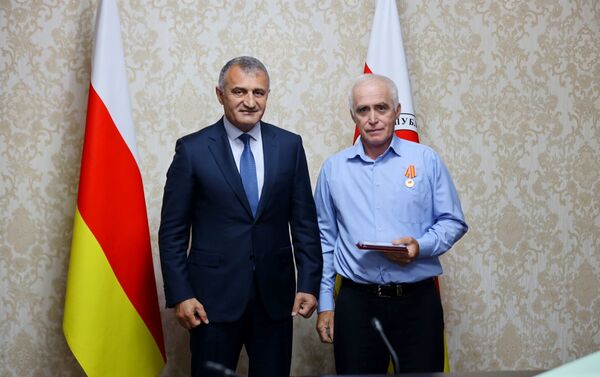 Награждение в честь признания независимости Южной Осетии - Sputnik Южная Осетия