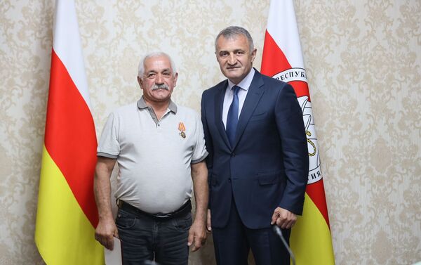 Награждение в честь признания независимости Южной Осетии - Sputnik Южная Осетия