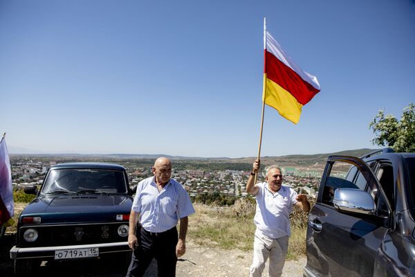 Автопробег в честь Дня признания независимости Южной Осетии Россией - Sputnik Южная Осетия