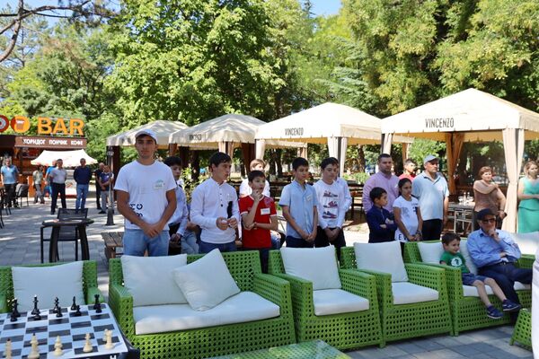 Битва умов: в Южной Осетии проходит турнир по шахматам Битва умов: в Южной Осетии проходит турнир по шахматам - Sputnik Южная Осетия