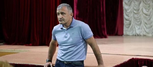 Анатолий Бибилов на встрече с гражданами Анатолий Бибилов на встрече с гражданами - Sputnik Южная Осетия