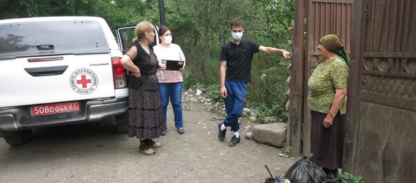 Красный Крест завершает раздачи гуманитарной помощи в Южной Осетии - Sputnik Южная Осетия