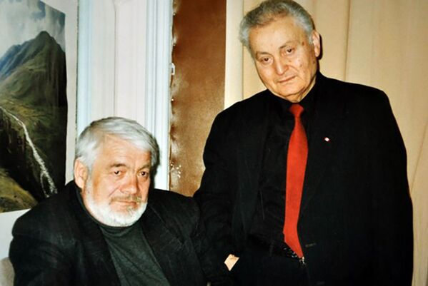 Авторы гимна Южной Осетии – Тотрадз Кокайты и Феликс Алборов. 1998 г. - Sputnik Южная Осетия