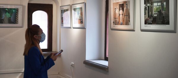 Открытие фотовыставки в рамках акции Пожалуйста, дышите! Открытие фотовыставки в рамках акции Пожалуйста, дышите! - Sputnik Южная Осетия