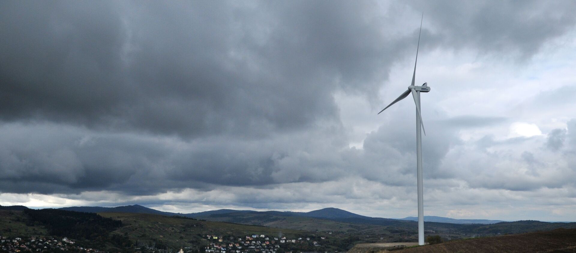 Открытие ветровой электростанции в Карпатах - Sputnik Южная Осетия, 1920, 10.09.2020