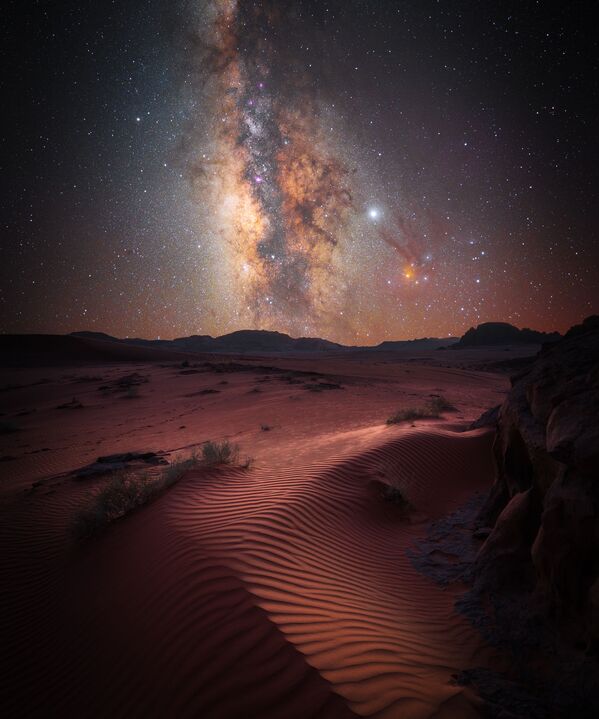 Снимок Desert Magic немецкого фотографа Stefan Leibermann, занявший второе место в категории SKYSCAPES конкурса Insight Investment Astronomy Photographer of the Year 2020 - Sputnik Южная Осетия