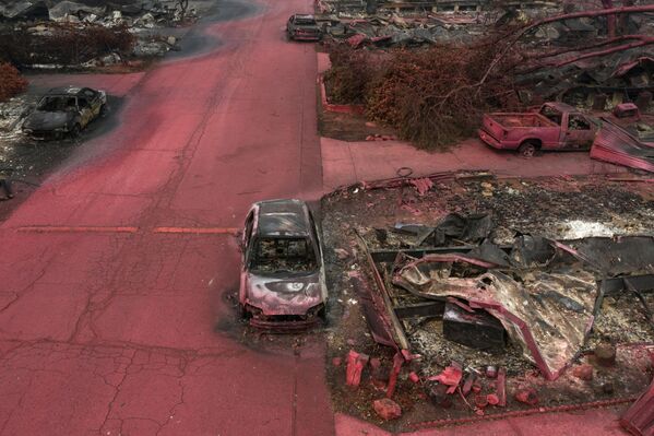 Сгоревшие здания и машины, покрытые огнестойким материалом в штате Орегон  - Sputnik Южная Осетия