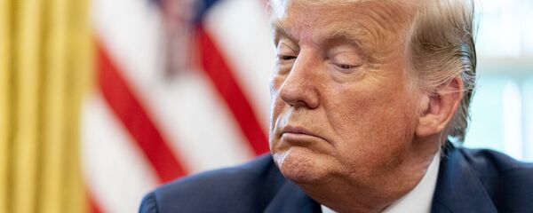 Президент США Дональд Трамп в Овальном кабинете Белого дома Президент США Дональд Трамп в Овальном кабинете Белого дома - Sputnik Южная Осетия