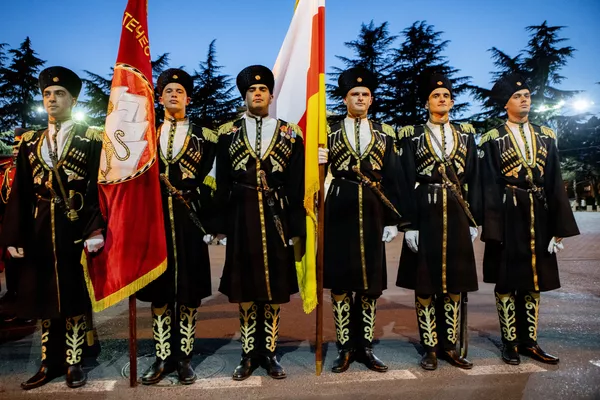 Почетный караул на генеральной репетиции Парада Почетный караул на генеральной репетиции Парада - Sputnik Южная Осетия