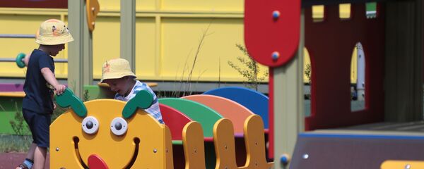 Детская площадка. Архивное фото. Детская площадка. Архивное фото. - Sputnik Южная Осетия