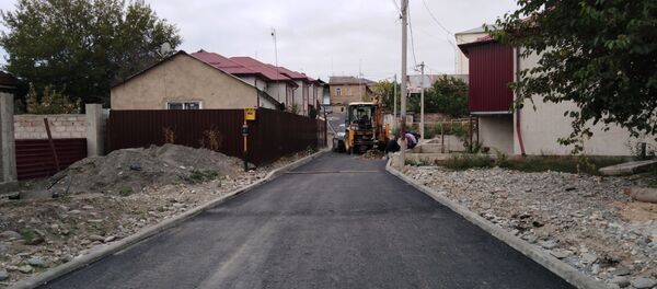 Работы по благоустройству улицы Торговая в Цхинвале - Sputnik Южная Осетия
