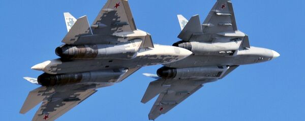 Многофункциональные истребители пятого поколения Су-57. Архивное фото Многофункциональные истребители пятого поколения Су-57. Архивное фото - Sputnik Южная Осетия