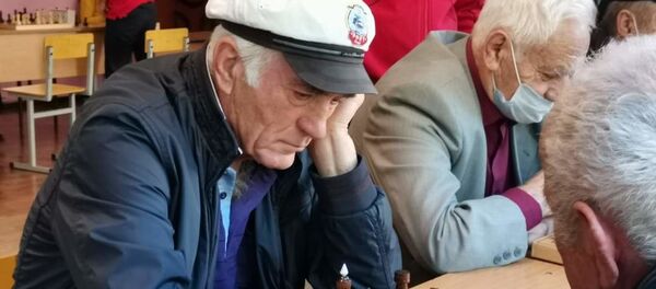  Турнир по шахматам в честь автора осетинской энциклопедии Казбека Челехсаты - Sputnik Южная Осетия