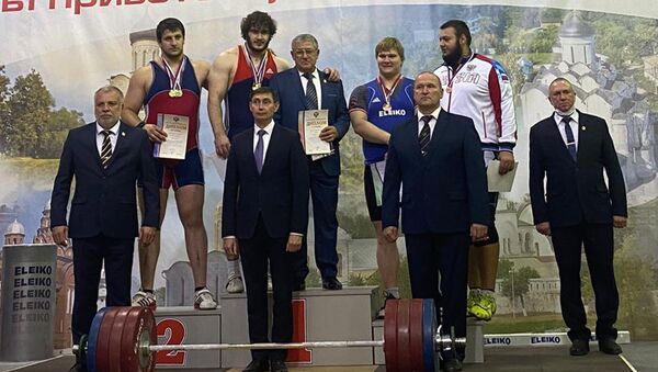 Спортсмен из Южной Осетии  выиграл первенство России по тяжёлой атлетике - Sputnik Южная Осетия