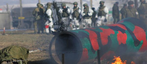 Разведчики в Северной Осетии преодолели штурмовую полосу Разведчики в Северной Осетии преодолели штурмовую полосу - Sputnik Южная Осетия