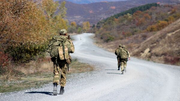 Спецназ Минобороны РЮО совершил марш-бросок в полной экипировке - Sputnik Южная Осетия