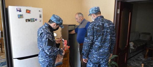 Хуссар Иры МХМ кусджытӕ сгарынц хӕцӕнгарз дарыны уавӕртӕ цӕрджыты хсӕн Хуссар Иры МХМ кусджытӕ сгарынц хӕцӕнгарз дарыны уавӕртӕ цӕрджыты хсӕн - Sputnik Хуссар Ирыстон