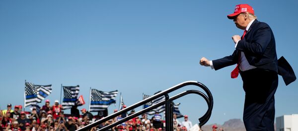 Президент США Дональд Трамп после выступления в Буллхед Сити, США Президент США Дональд Трамп после выступления в Буллхед Сити, США - Sputnik Южная Осетия