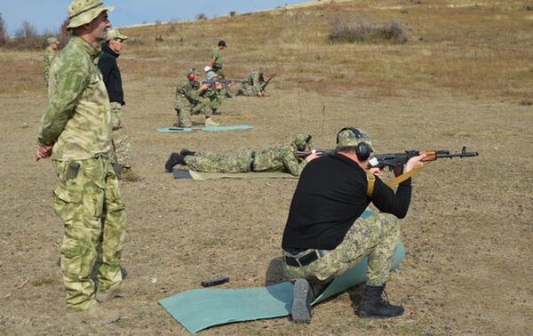 В Южной Осетии омоновцы определили лучших стрелков из Калашникова В Южной Осетии омоновцы определили лучших стрелков из Калашникова - Sputnik Южная Осетия
