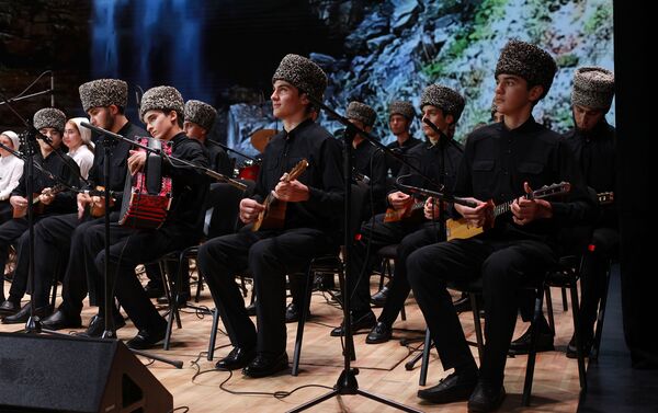 Концерт в рамках фестиваля Музыкальные сезоны Северного Кавказа - Sputnik Южная Осетия