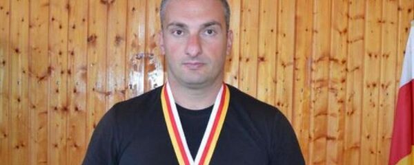 Хуссарирыстойнаг МСНК кусӕг, милицийы майор Медойты Давид - Sputnik Хуссар Ирыстон