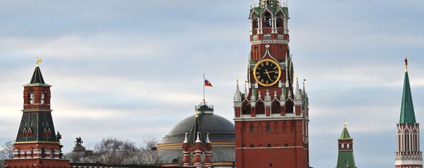Московский Кремль. В центре: Спасская башня. На втором плане: Сенат. Московский Кремль. В центре: Спасская башня. На втором плане: Сенат. - Sputnik Южная Осетия