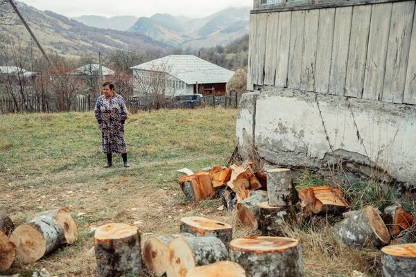 Ӕртӕ амонды ӕмӕ ног бӕллиц: куыд цӕры иунӕг уырыссаг сылгоймаг Къуыдаргомы Ӕртӕ амонды ӕмӕ ног бӕллиц: куыд цӕры иунӕг уырыссаг сылгоймаг Къуыдаргомы - Sputnik Хуссар Ирыстон